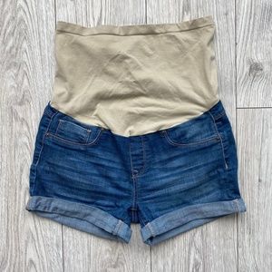 Small Bella Vida Maternity Jean Shorts